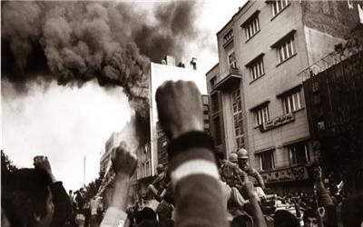 انقلاب وسطی (بخش سوم)