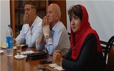 نشست بحران آب در دفتر حاما همدان