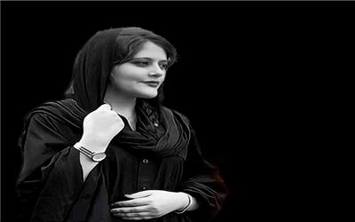 ایرانی به دنبال یک زن